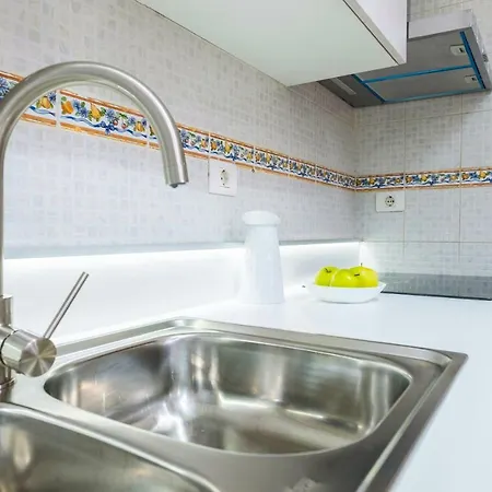 Cosy 6 Places Canarian Life Apartment *